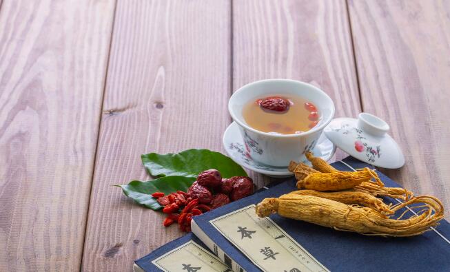宝宝脸上手上起红色包网宝宝脸上长红色的疙瘩知识网站,分享宝宝脸上和身上起了红色的小点点大全